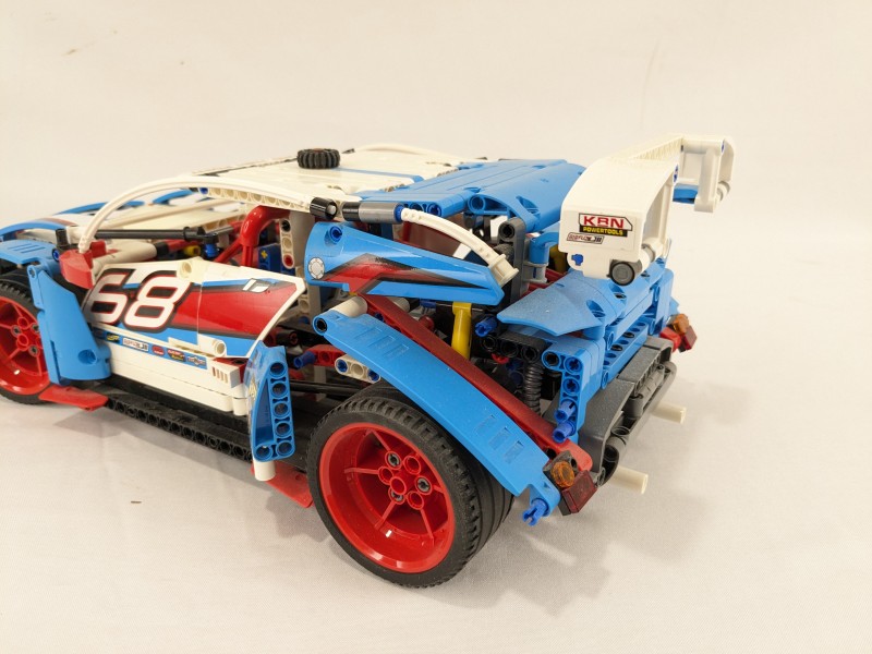 LEGO Rallyauto [42077]