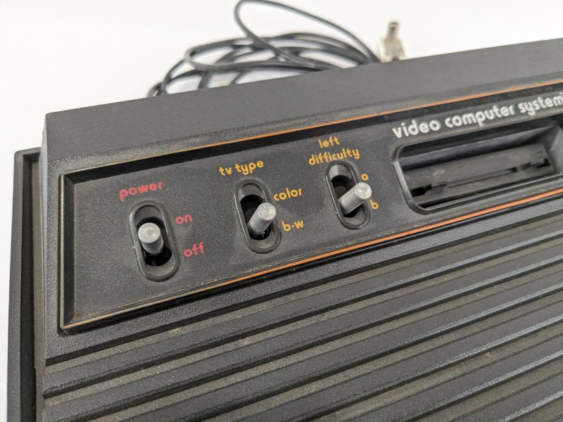 Atari 2600 Originele "woodgrain"uitvoering