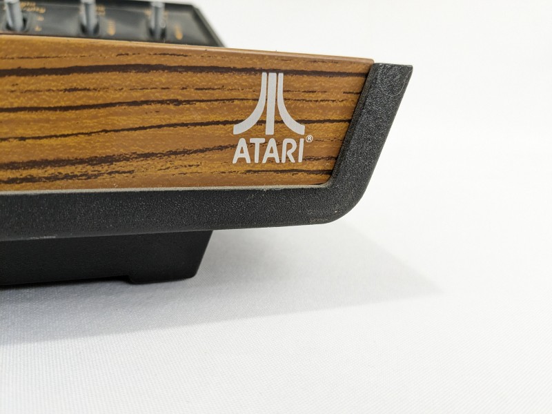 Atari 2600 Originele "woodgrain"uitvoering