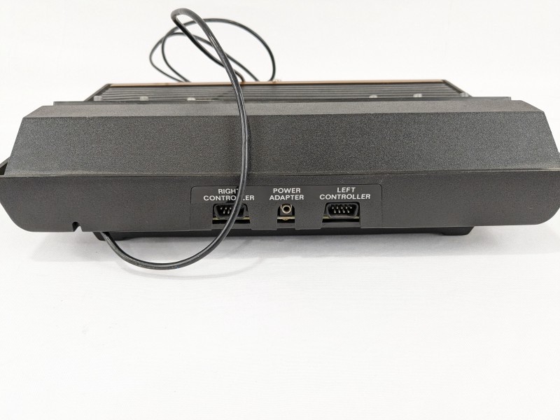 Atari 2600 Originele "woodgrain"uitvoering