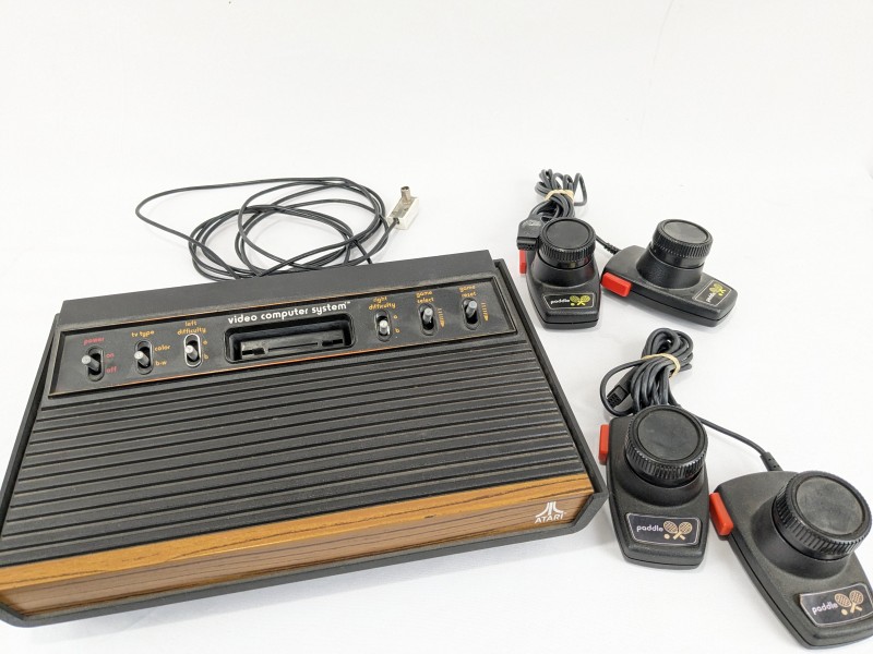 Atari 2600 Originele "woodgrain"uitvoering