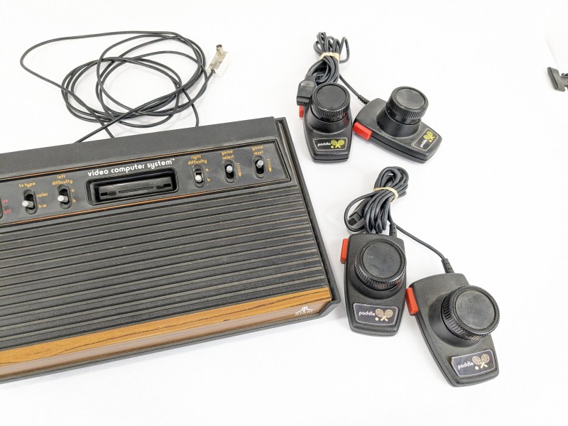 Atari 2600 Originele "woodgrain"uitvoering