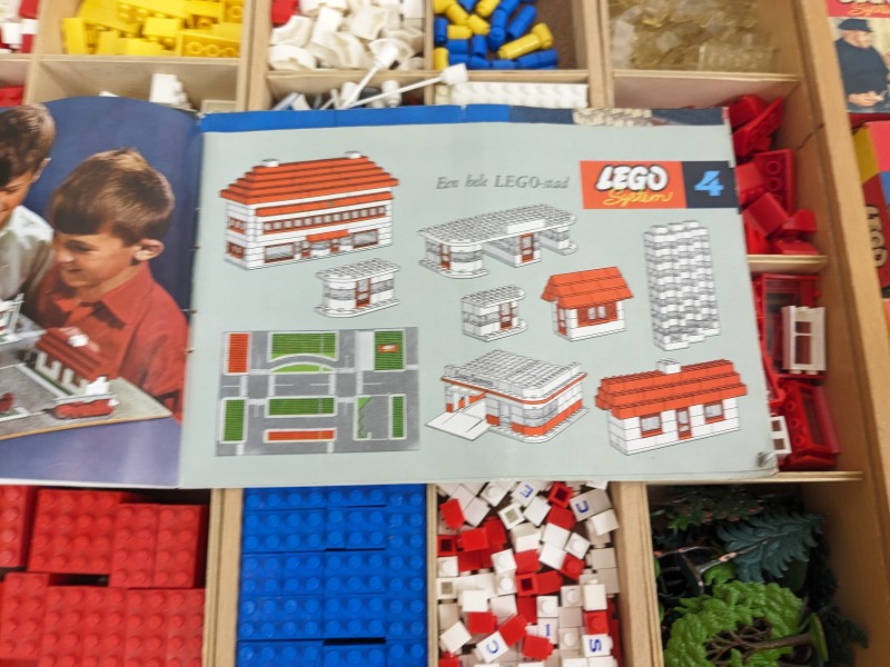 Vintage LEGO System [LOT]