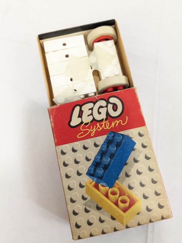 Vintage LEGO System [LOT]