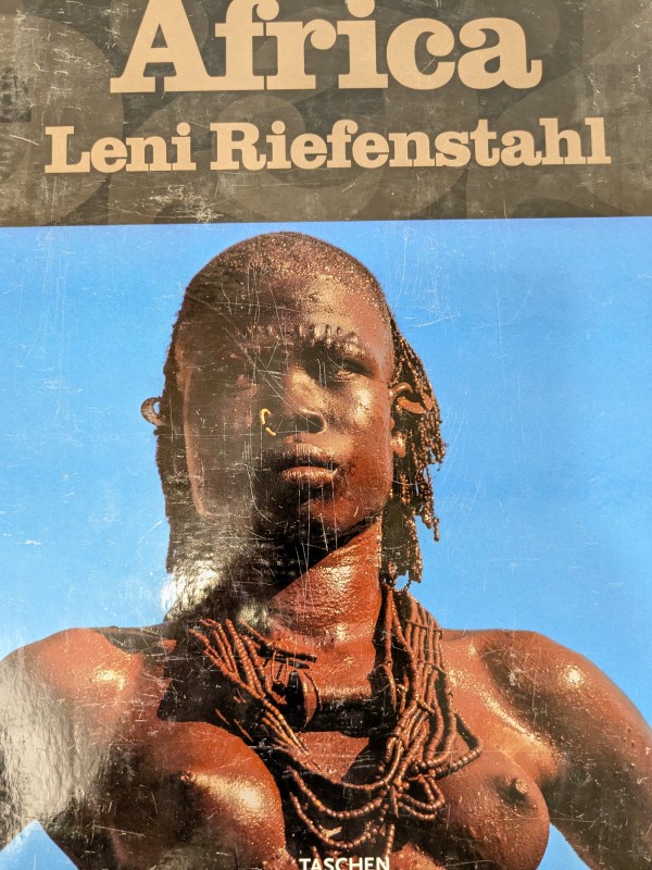 Leni Riefenstahl. Africa Taschen [ 25th Anniversary edition]