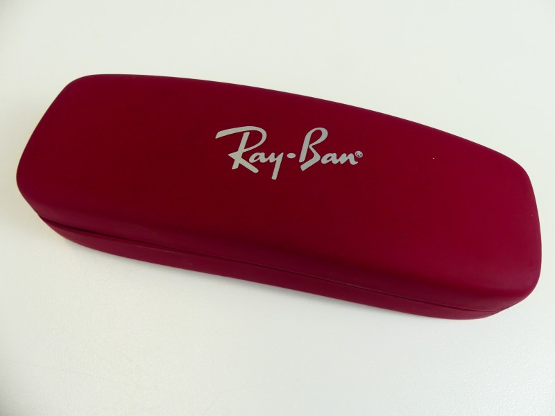 Ray-Ban zonnebril + brillendoos