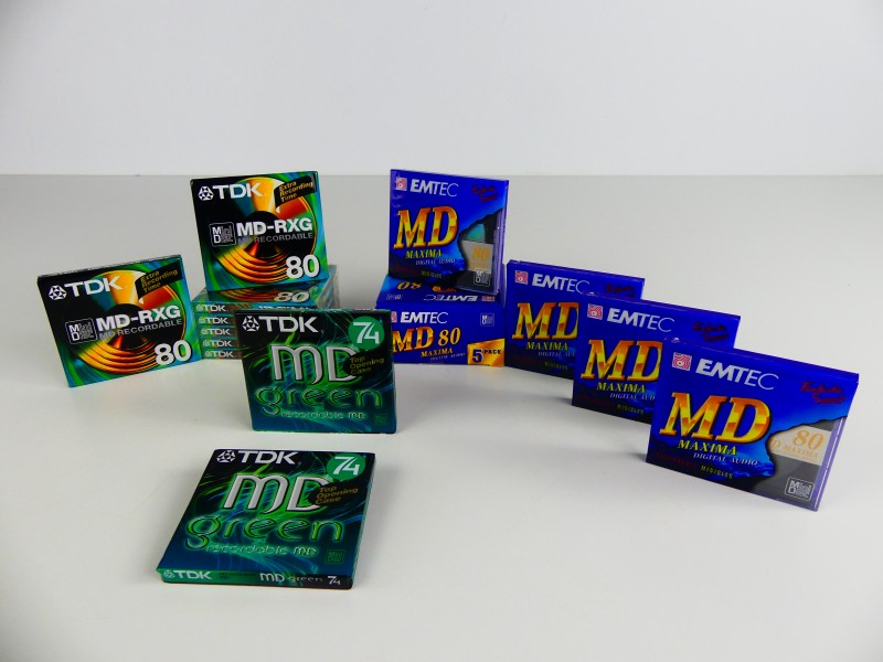 18 minidiscs TDK en EMTEC