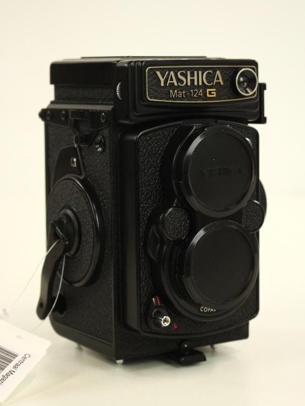 Yashica camera Mat-124 G