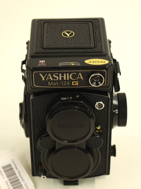 Yashica camera Mat-124 G