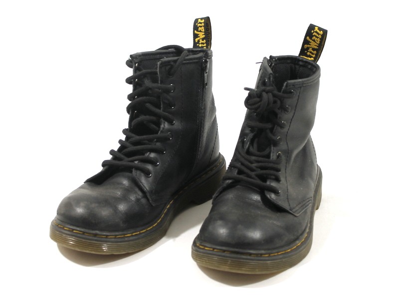 Dr. Martens 1460 J