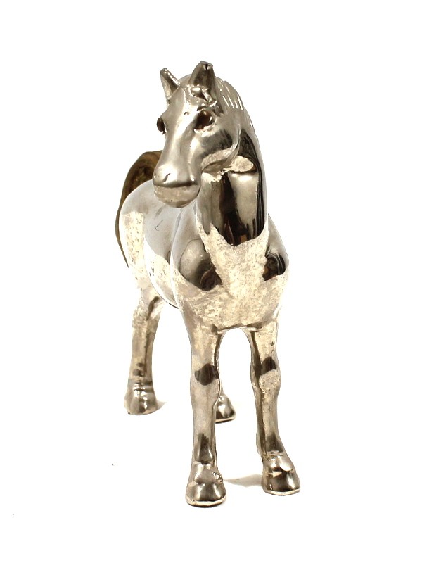 Metalen sculptuur paard