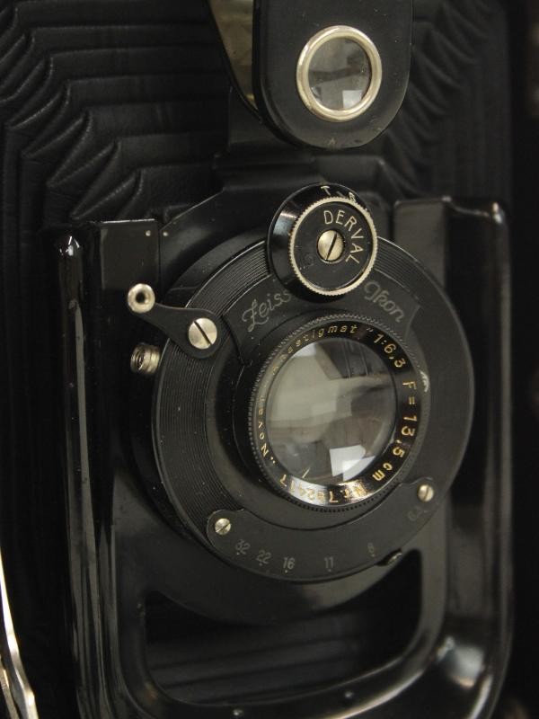 Zeiss Ikon Onito (66) Camera