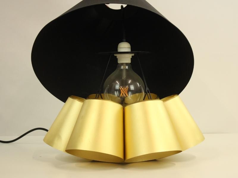 DARK - Vintage, knappe hanglamp 'Straalmotor'