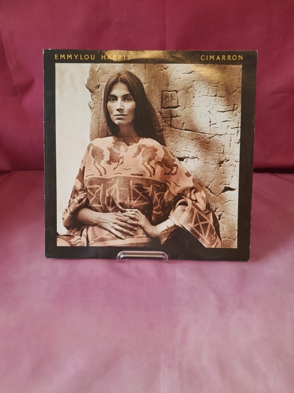 14 Albums van Emmylou Harris