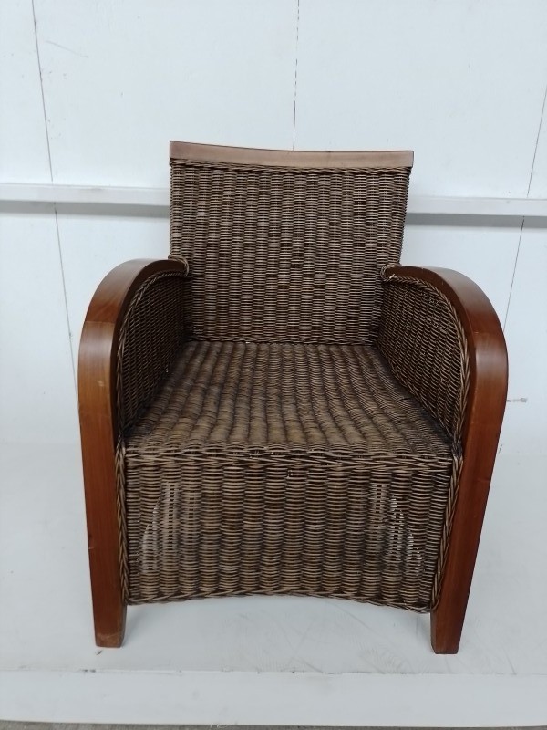 Fauteuil met handgeweven rotan