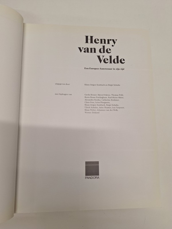 2 Boeken over Henry van de Velde