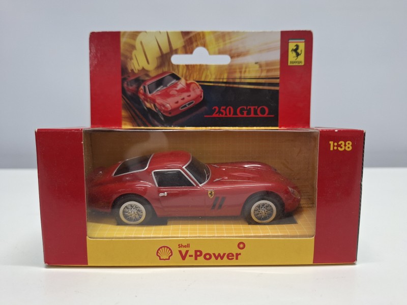 Lot van 6 Ferrari auto's in box