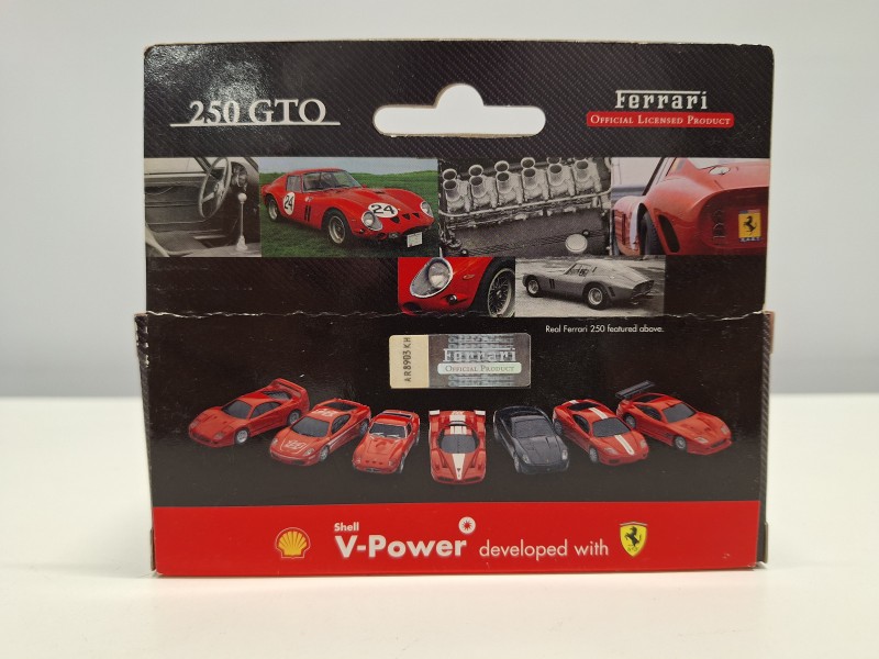 Lot van 6 Ferrari auto's in box