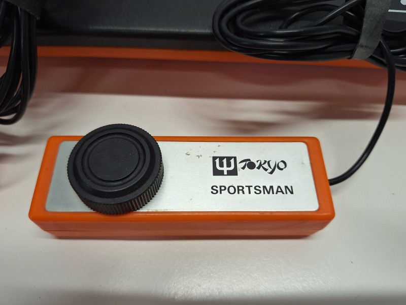 Game console: Tokyo Sportsman