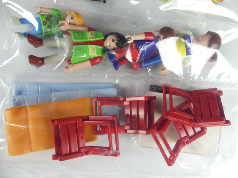 Uniek Playmobil lot - 3 dozen