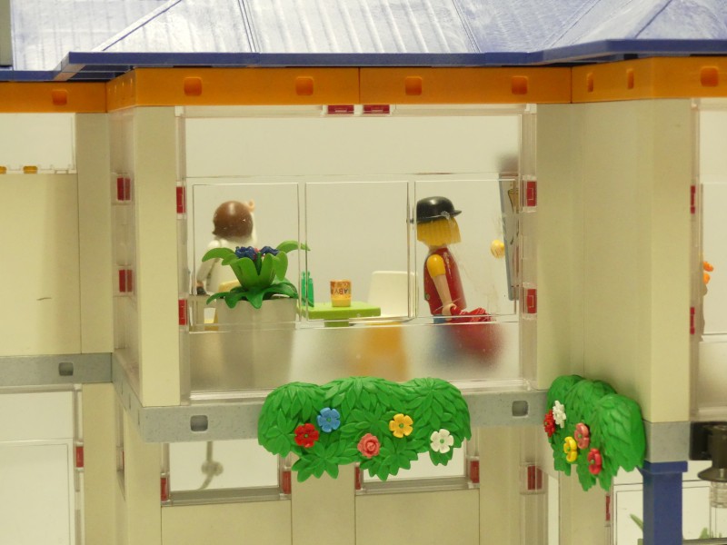 Playmobil Ziekenhuizen in doos + ambulance