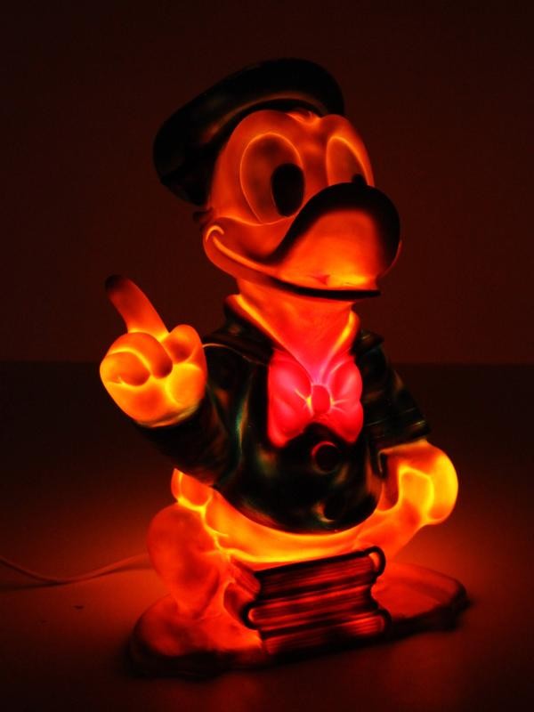 Kunststof lamp door HEICO - Donald Duck voor Disney