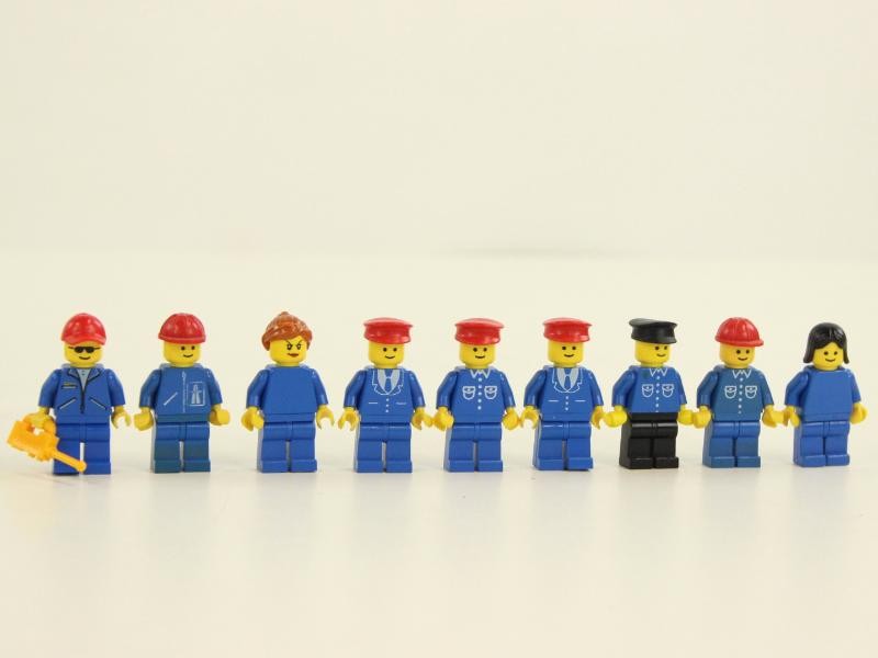 28 lego figuren