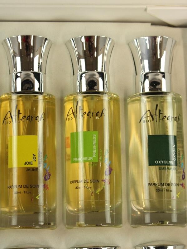 Bio Alteanah - Care Perfume box (14 x 30 ml) - Emotive Cosmetics