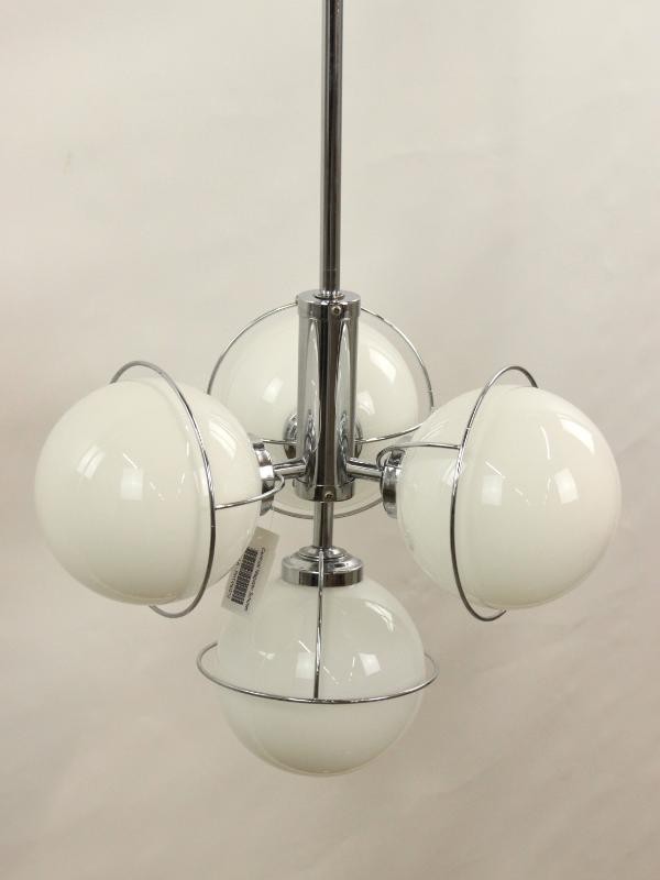 Vintage stijl hanglamp met 4 melkglazen bollen - Massive