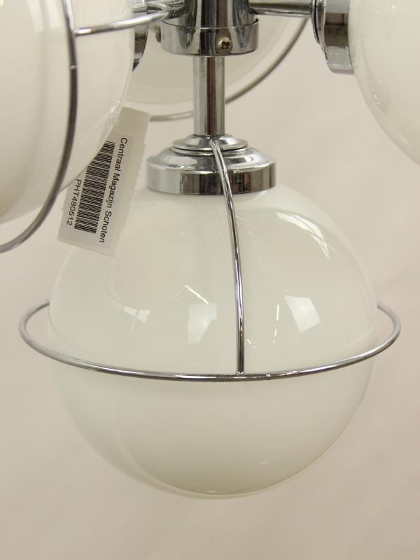 Vintage stijl hanglamp met 4 melkglazen bollen - Massive