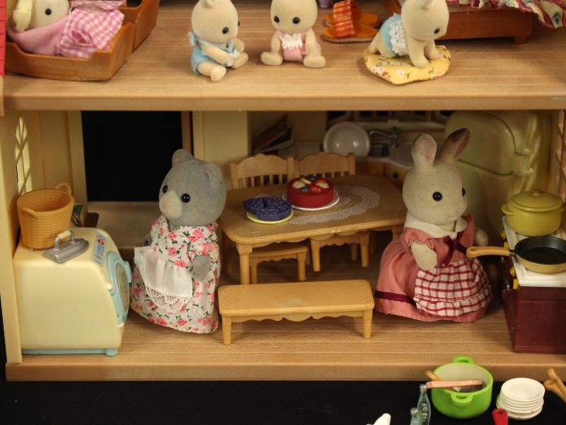 Original Sylvanian House gevuld met Sylvanian Families®-accessoires