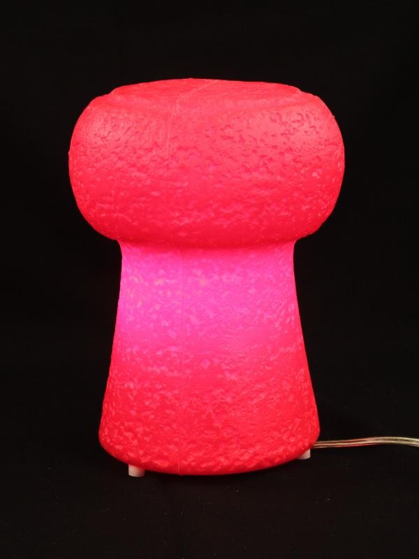 Rood kleurige "Petit Bouchon" lamp - door Pierfrancesco