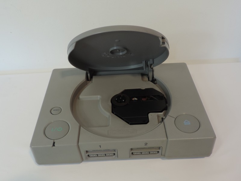 Playstation 1 console