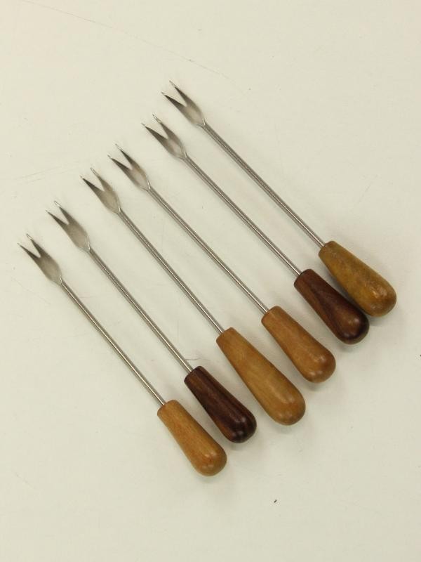 3 Sets vintage cocktailprikkers - jaren '70-'80