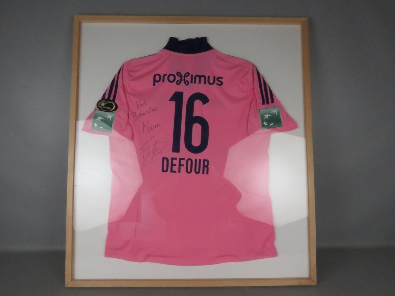 Gesigneerd Steven Defour T-shirt voor Marieke Vervoort in kader