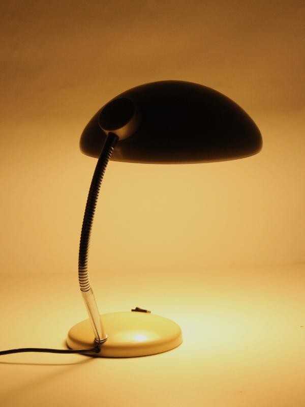 vintage bureaulamp in gooseneck industrial Bauhaus-stijl uit de jaren 1960-1970