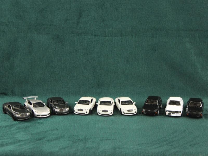 12 Welly miniatuur auto's