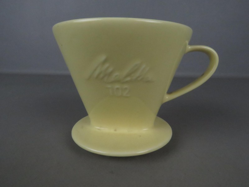 Gele "Melitta" porseleinen koffiefilter