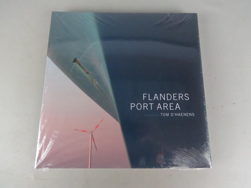 Groot hardcover fotoboek "Flanders port area" Nieuw