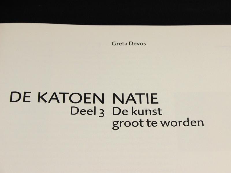 Boeken over 150 jaar Katoen Natie door Greta Devos - deel 2 en deel 3