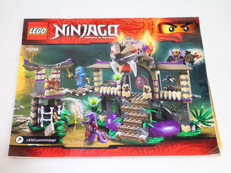 Lego Ninjago - Set 70749 - Slangenpoort