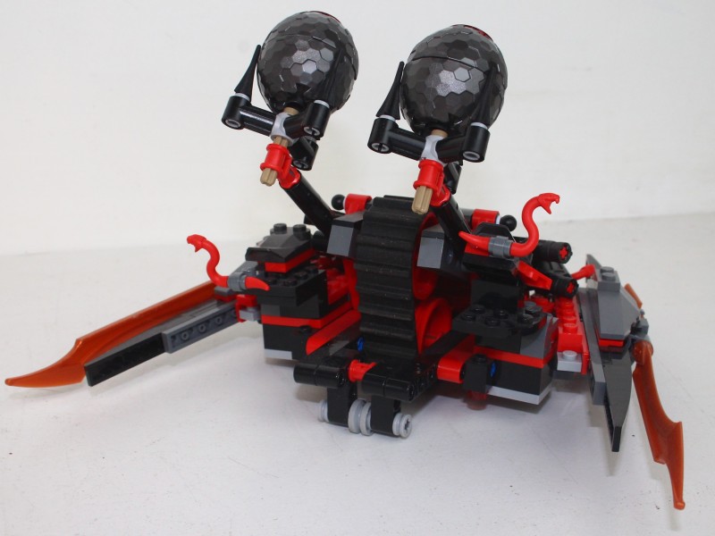 Lego Ninjago - 70624 Vermillion invasievoertuig