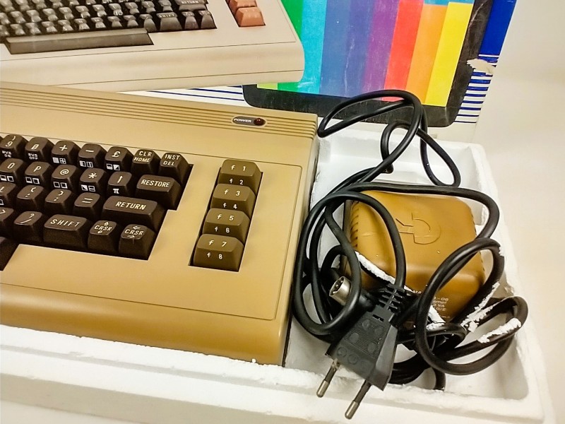 Commodore 64 set: C116 en Plus/4