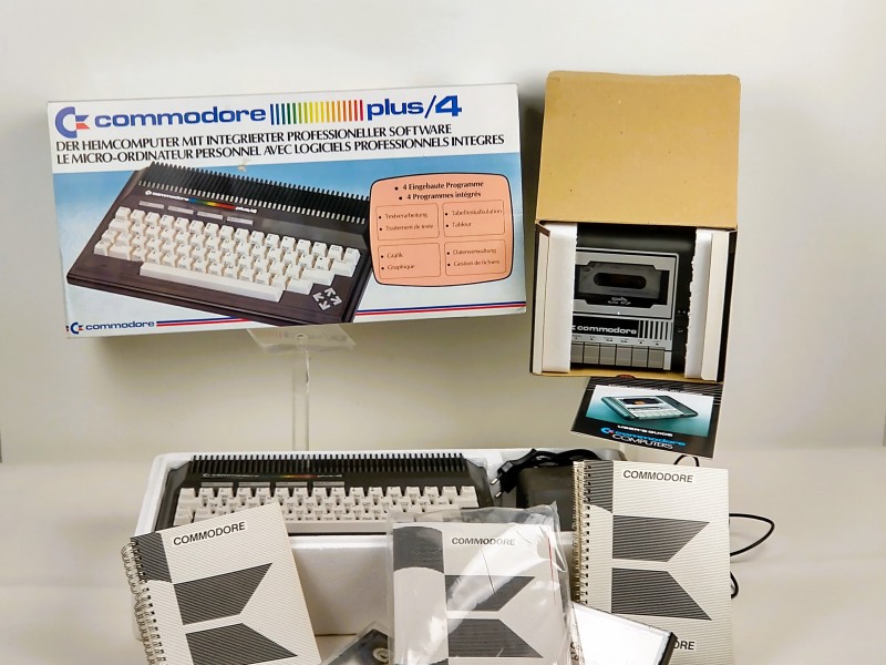 Commodore 64 set: C116 en Plus/4