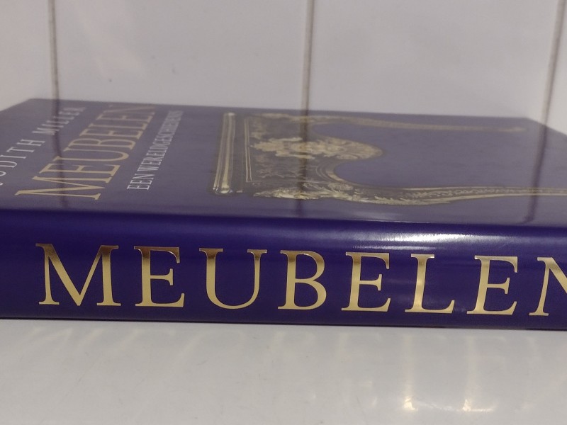 Boek "Meubelen: een Wereldgeschiedenis"