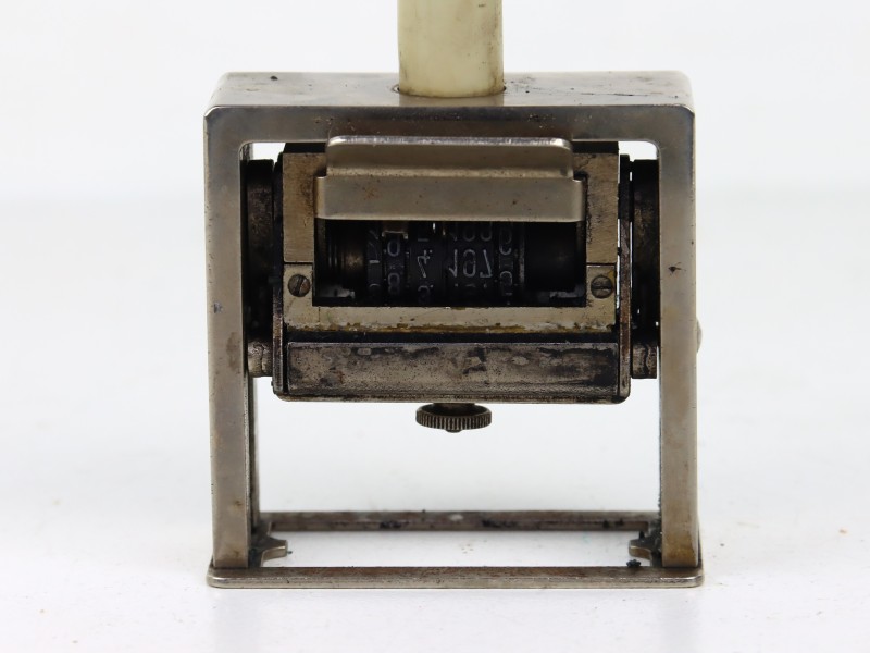 Vintage mechanische datumstempel