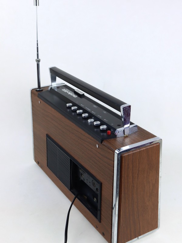 Grundig SATELLIT 208 - Draagbare radio