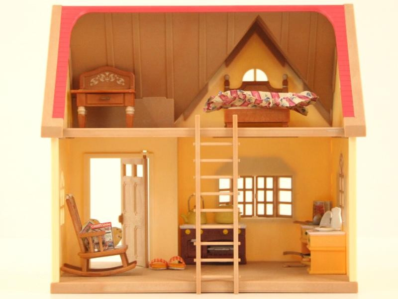 Original Sylvanian House gevuld met Sylvanian Families®-accessoires