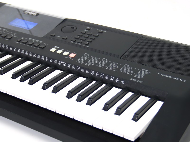 Yamaha Digital Keyboard EW400