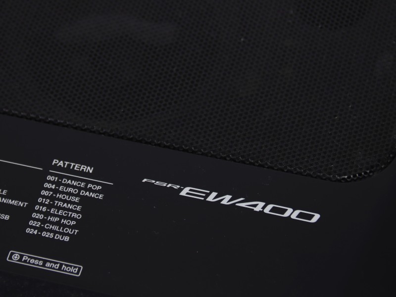 Yamaha Digital Keyboard EW400